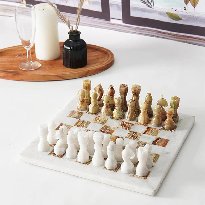 38cm-chess-set-white-and-green-03